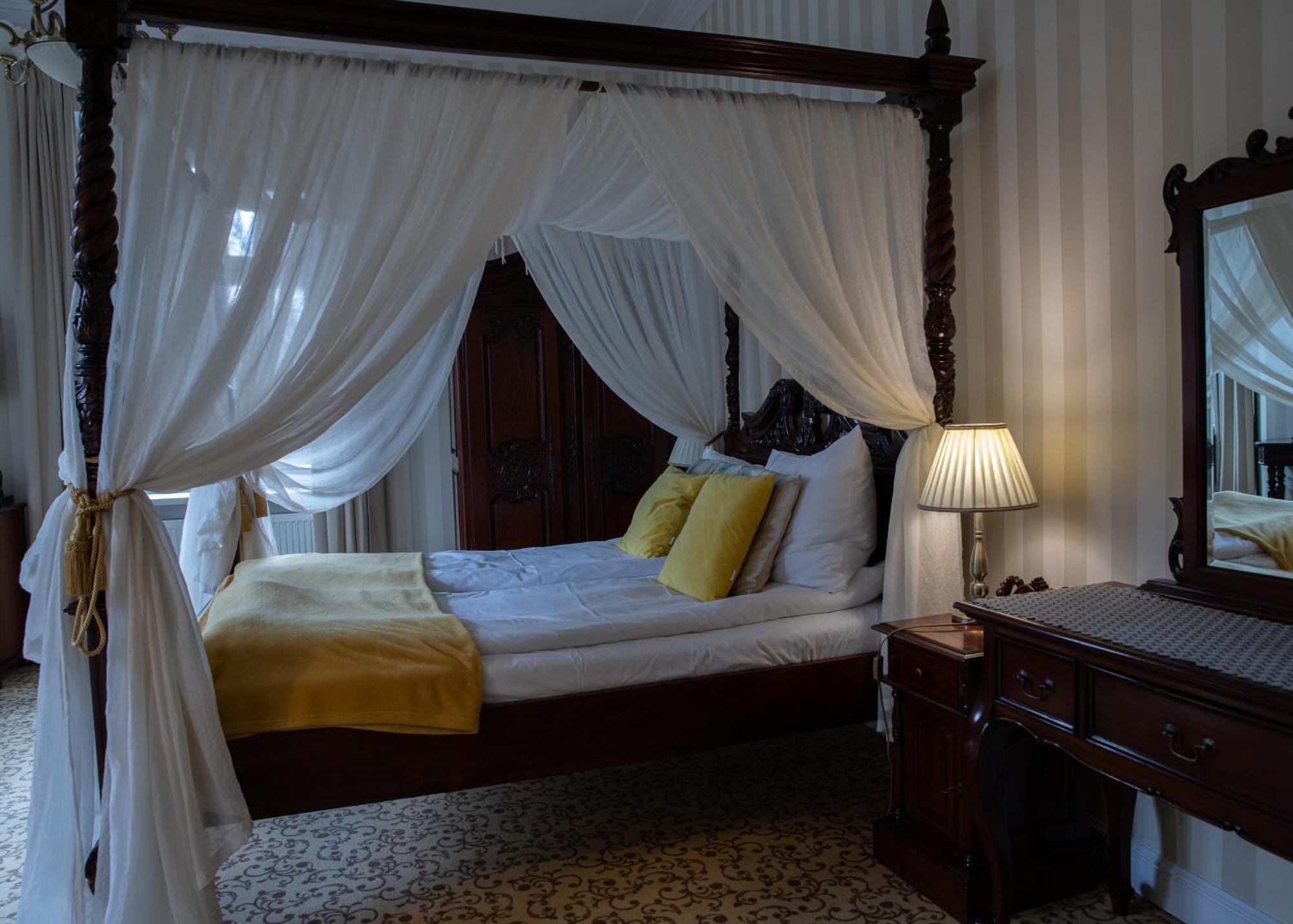Hotel Debowy Biowellness & Spa Gory Sowie เบียลาวา ภายนอก รูปภาพ